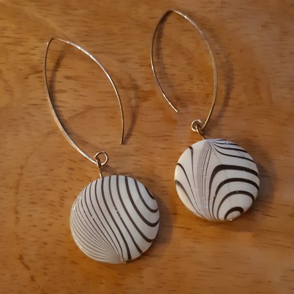 Pendant Earrings - Picture 2 of 3